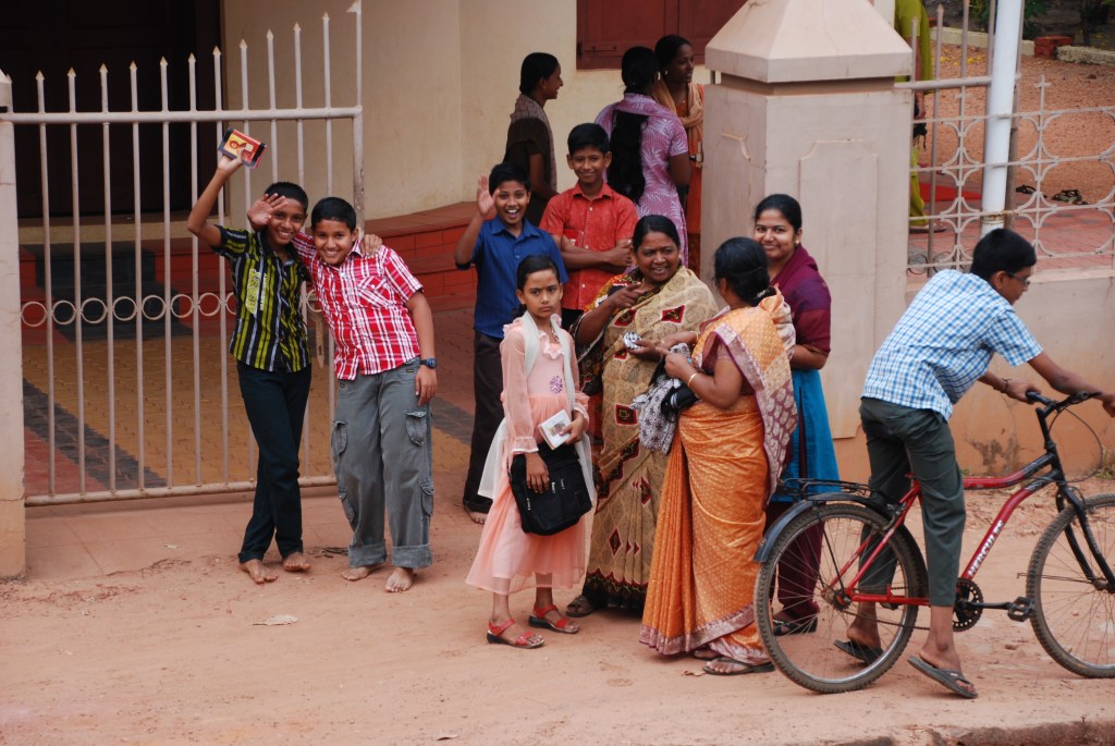 We passed groups and groups of people heading to church since it was Sunday morning. Kerala has a high proportion of Christians as the Portuguese arrived in the 1600s and were followed by the British.