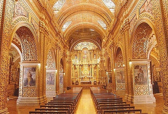 La Compania Church interior