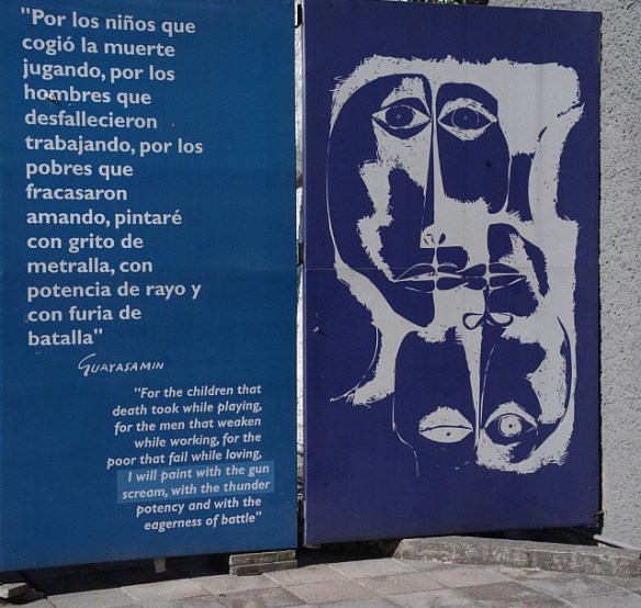 Sign outside Capilla del Hombre