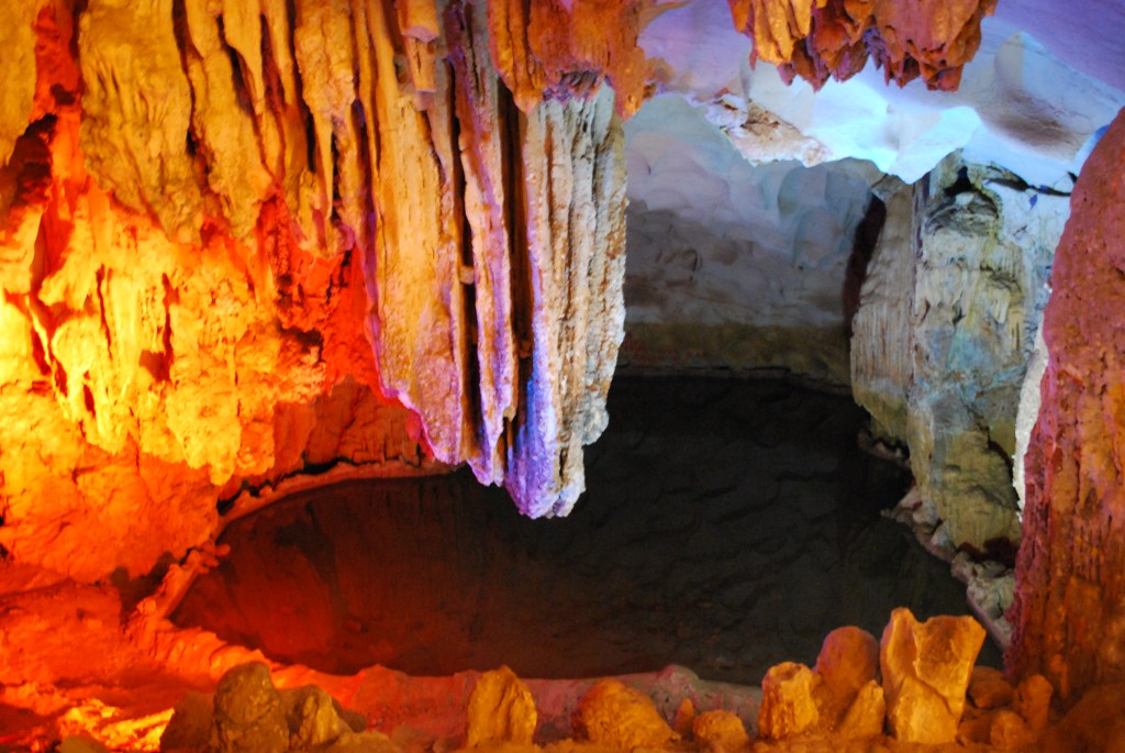 Sung Sot Cave