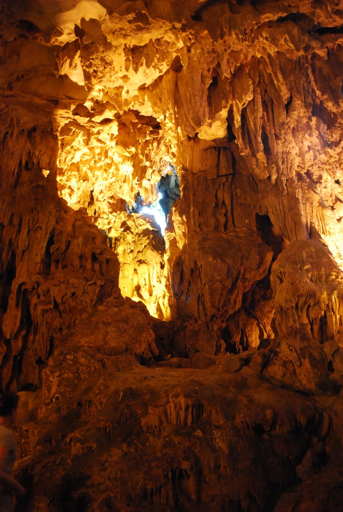 Sung Sot Cave