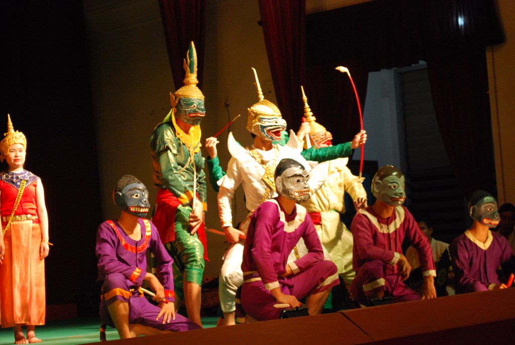 Monkey dancers with the Royal Balelt