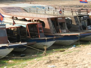 Boats waiting to take tourists to Tonle Sap