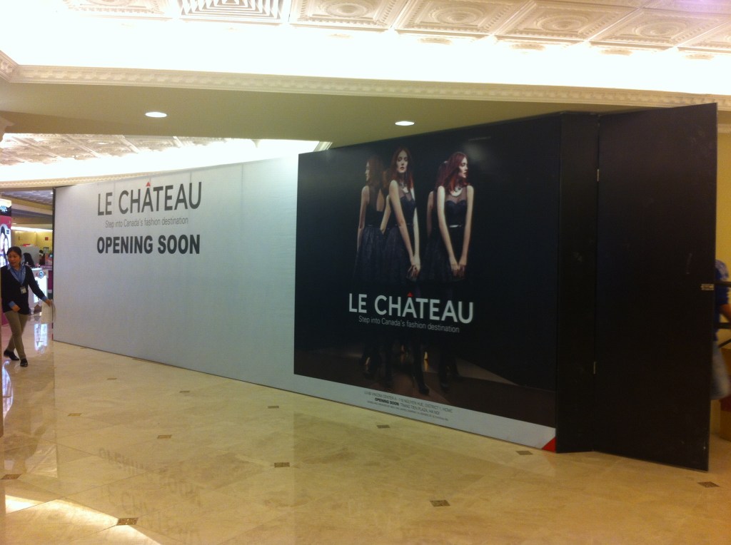 Le Chateau - "Canada's Shopping Destination"