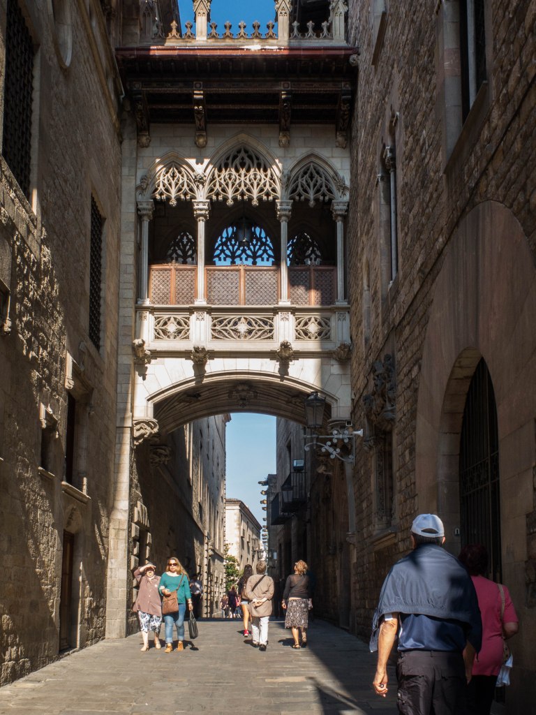 Bridge connecting early Bishop with the Catalunyan Parliament